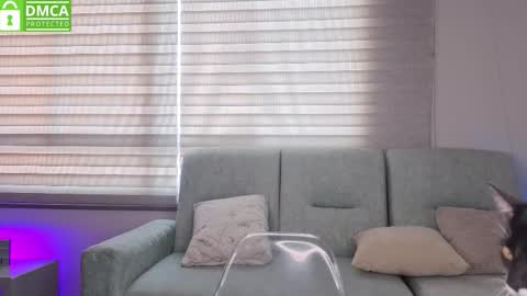 Snapshot of sophie_bbs chatting on 11/21/25, 03:00 Sophie online show from 11/21/25, 03:00