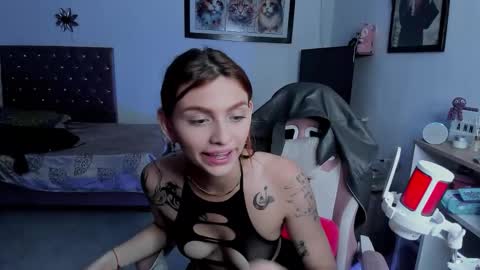 sophie doll online show from 11/26/25, 12:11