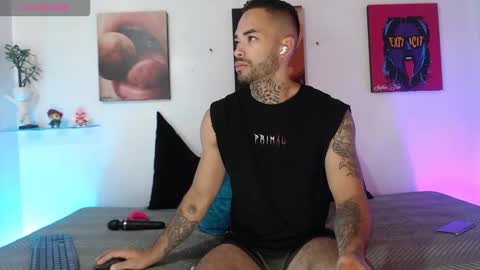 Snapshot of sophie_foxx chatting on 01/16/26, 12:20 SOPHIE - FOXX online show from 01/16/26, 12:20