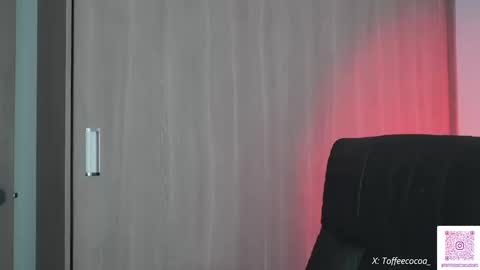 Sophie or Sof online show from 09/25/25, 04:54