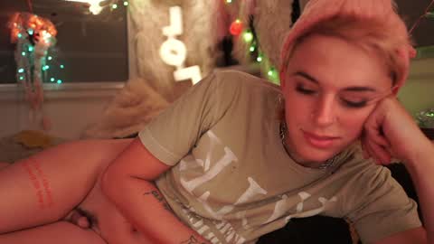 derpy derpington online show from 12/12/24, 04:26