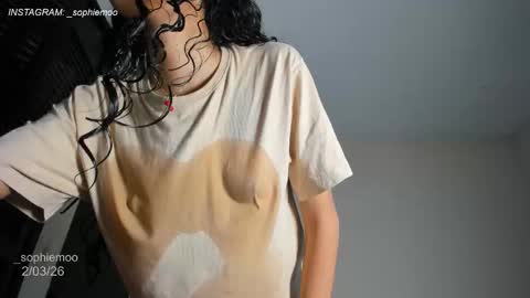 Sophie online show from 03/02/26, 12:01