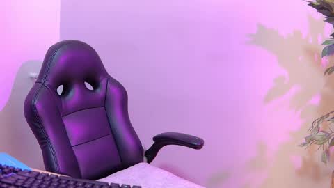 Sophi online show from 02/19/26, 12:45