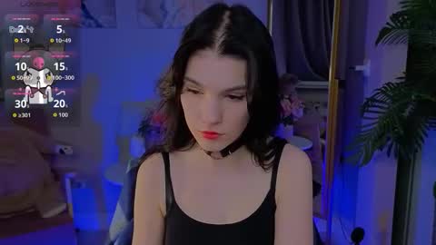 Snapshot of sophie_nomenal_ chatting on 10/20/25, 06:14 sophie_nomenal_ online show from 10/20/25, 06:14