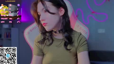 sophie_nomenal_ online show from 02/21/26, 11:22