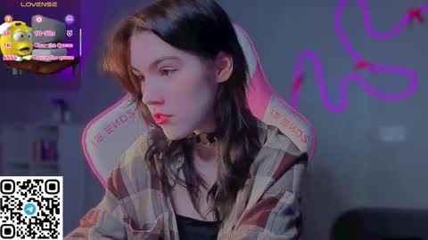 sophie_nomenal_ online show from 03/01/26, 09:28