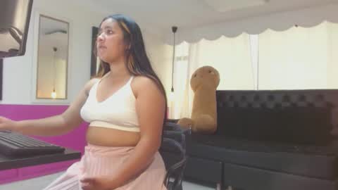 Snapshot of sophie_reed_ chatting on 12/16/25, 07:19 sophie_reed_ online show from 12/16/25, 07:19