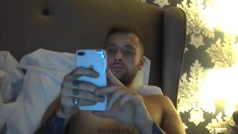 Snapshot of sophie_sam_24 chatting on 12/22/24, 02:39 Couple Sophie Sam online show from 12/22/24, 02:39