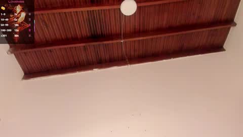 sophie_smith19 online show from 09/29/25, 04:39