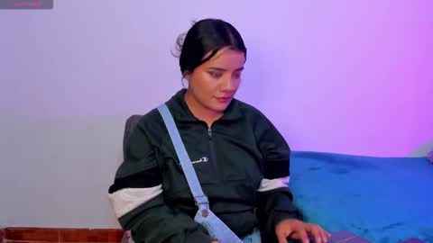 Sofia online show from 01/16/26, 04:16