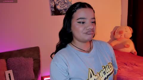 Sofia online show from 04/21/26, 04:19