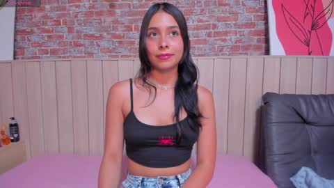 Sophie online show from 01/31/25, 06:14