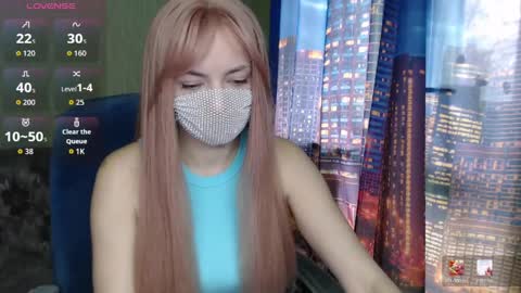 Sophie online show from 04/05/26, 08:44