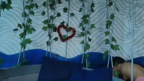 Snapshot of sophieblair_ chatting on 02/22/26, 07:01 sophie online show from 02/22/26, 07:01