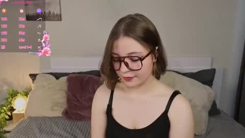 Sophia online show from 05/14/26, 05:03