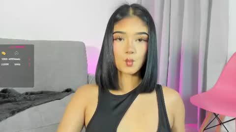 sophie  online show from 06/21/26, 08:00