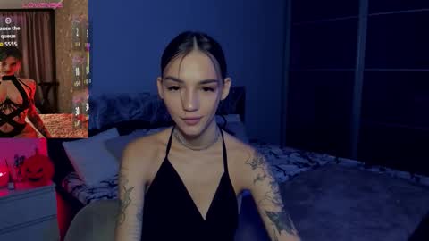 Sophie online show from 11/01/25, 12:29