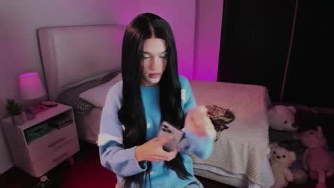    online show from 09/24/25, 01:20