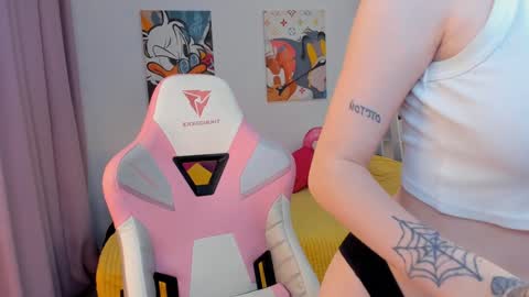 Sophie  online show from 12/20/24, 03:36