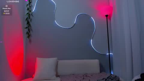 Sophie online show from 01/05/26, 09:18