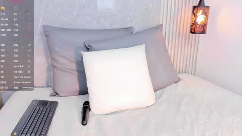         online show from 01/17/25, 02:28