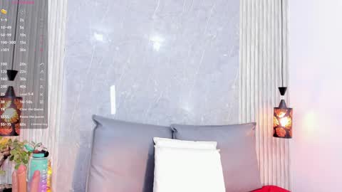         online show from 01/29/25, 02:32