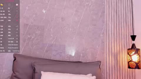         online show from 02/25/25, 05:47