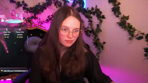 sophieedreams online show from 11/05/25, 02:39
