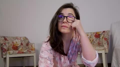 Snapshot of sophieerain chatting on 10/06/25, 05:05 Sophie Rain online show from 10/06/25, 05:05