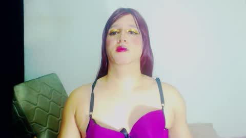 sophiehillsxo online show from 11/14/25, 08:46