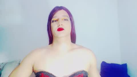 sophiehillsxo online show from 02/09/26, 12:03