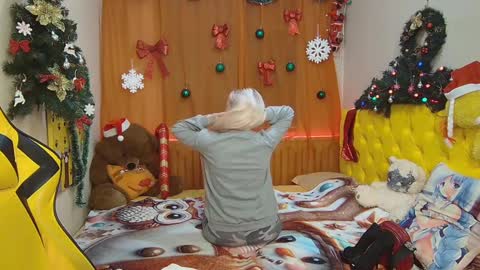 Snapshot of sophiekittyy chatting on 01/16/25, 10:42 sophiekittyy online show from 01/16/25, 10:42