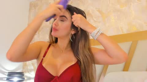 Sophie online show from 12/21/24, 05:07