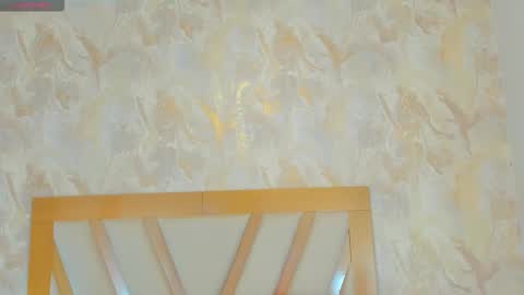 Sophie online show from 11/24/25, 12:49