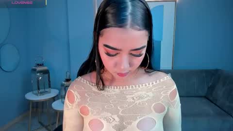 Sophie online show from 02/07/26, 04:38