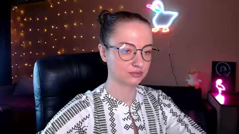 sophieleroux online show from 04/13/26, 11:37
