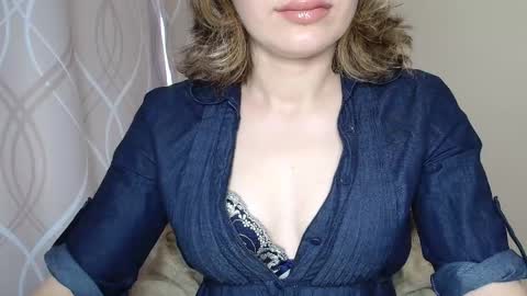 Sophiemisss online show from 09/10/25, 06:57