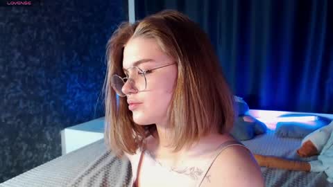 Sophie online show from 04/29/26, 08:37