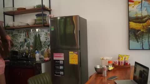 Sophie  Next stream  3 online show from 04/20/26, 08:50