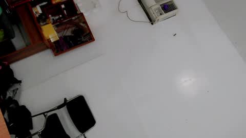 Snapshot of sophieslutx chatting on 08/03/26, 10:32 SOPHIEX online show from 08/03/26, 10:32