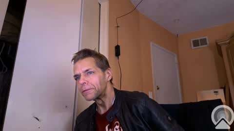 Snapshot of sophiestar12 chatting on 01/11/25, 11:02 Sophiestar online show from 01/11/25, 11:02