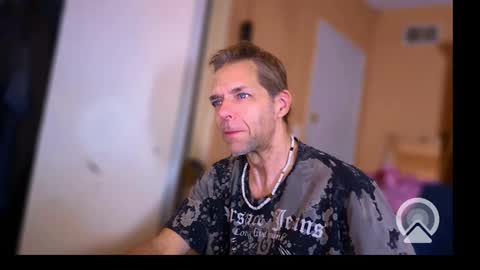 Snapshot of sophiestar12 chatting on 01/15/25, 10:17 Sophiestar online show from 01/15/25, 10:17