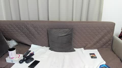 Snapshot of sophiestique chatting on 01/06/25, 05:06 Sofia online show from 01/06/25, 05:06