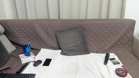 Snapshot of sophiestique chatting on 02/11/25, 04:33 Sofia online show from 02/11/25, 04:33