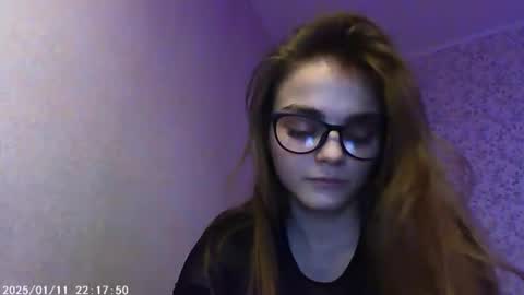 Sophie and my bestie Mandy    online show from 01/11/25, 12:01