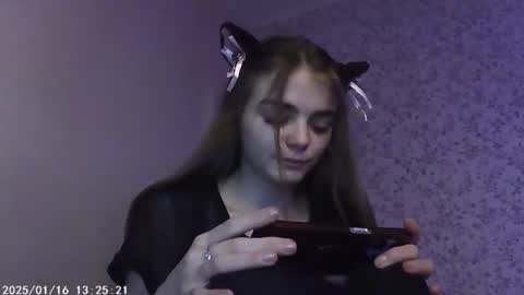 Sophie and my bestie Mandy    online show from 01/15/25, 03:07