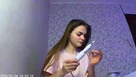 Sophie and my bestie Mandy    online show from 01/25/25, 06:35