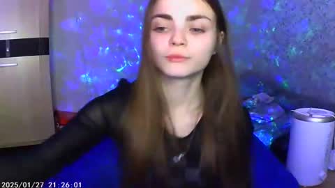 Sophie and my bestie Mandy    online show from 01/26/25, 11:08