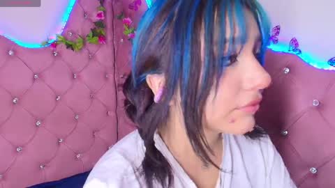   Sophie  online show from 04/17/26, 07:39