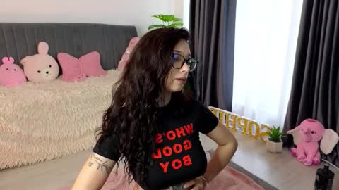 Sophie online show from 03/28/26, 06:13